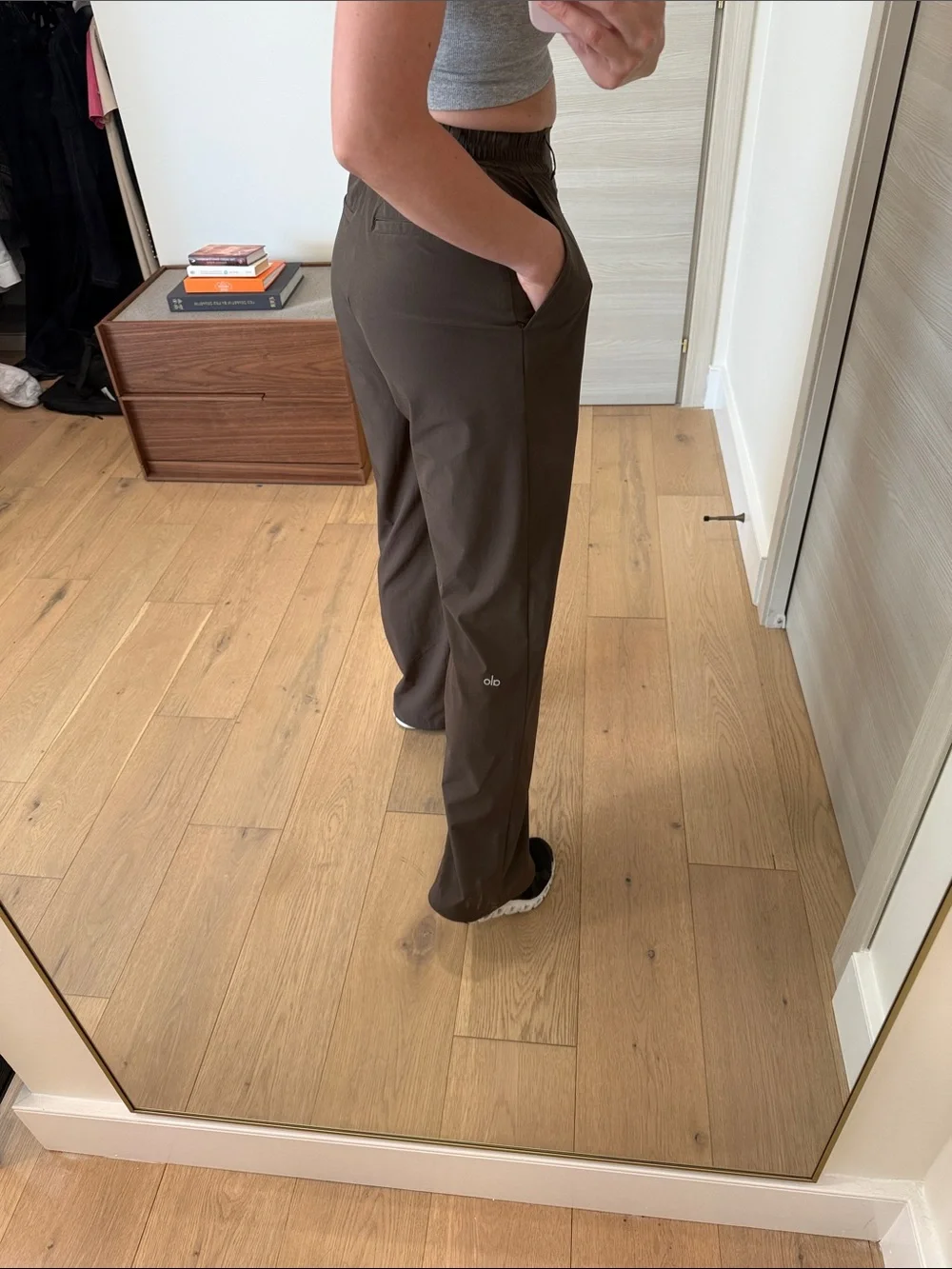 Alo Yoga High-Waist Wide Leg Trouser Pants – Brown